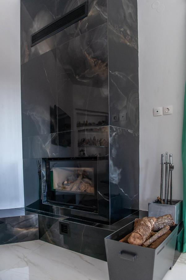 Casa Di Gio Apartment Калампака Екстериор снимка